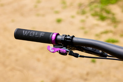 Lock in the Perfect Line with NEW Wolf Tooth Echo Lock-On Grips