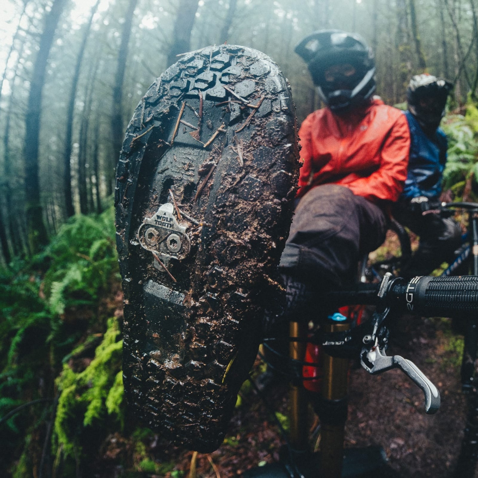 SHIFT Gravity Clipless Pedal