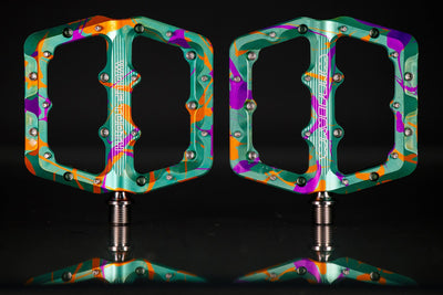 Large / Tropical Shirt Limited Edition Waveform Aluminum Pedals - Tropical Shirt