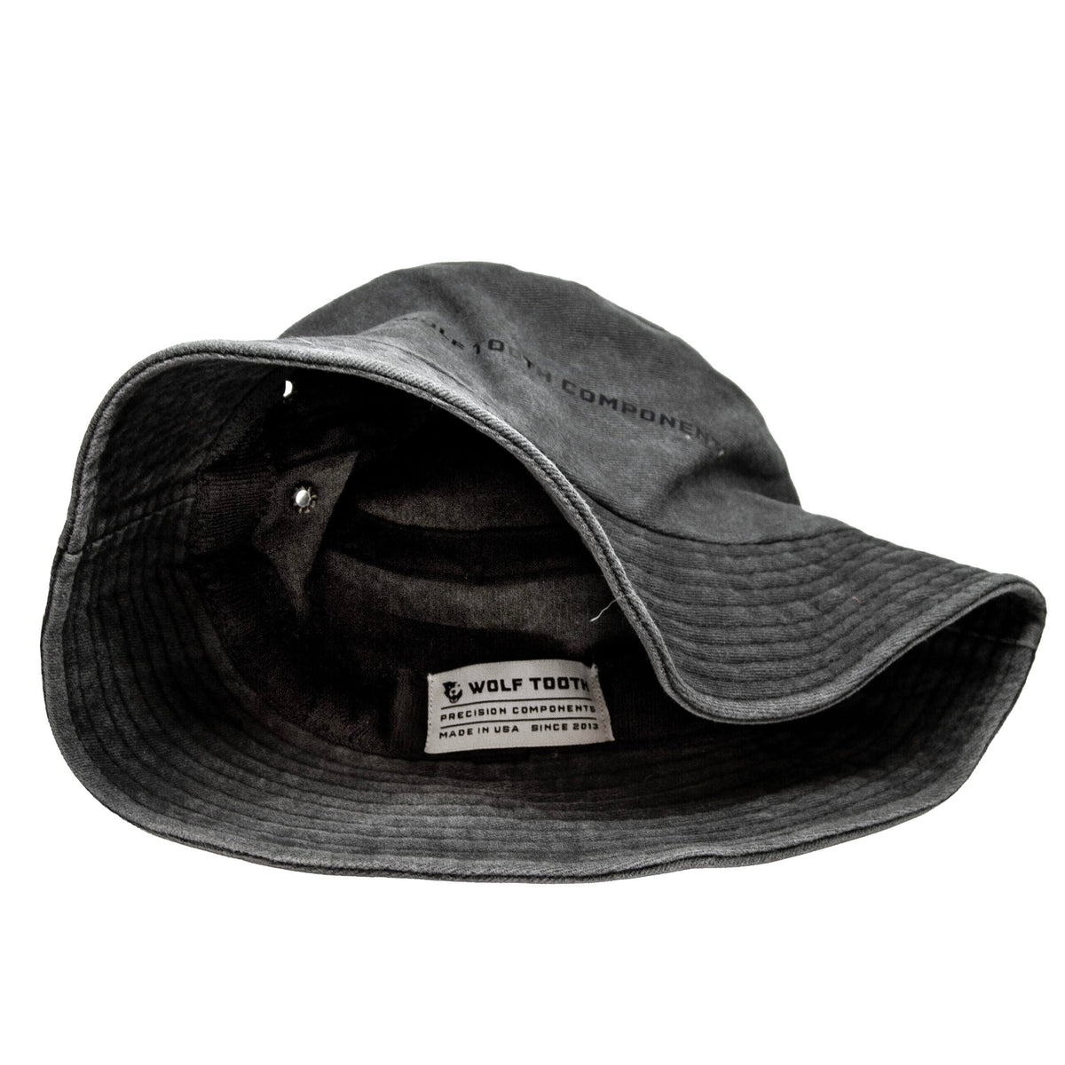 One Size / Black Wolf Tooth Bucket Hat
